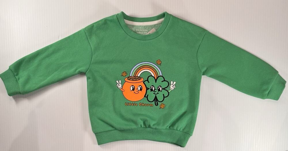 Primark NWT Toddler Sweatshirt 18-24 Months Green Lucky Charm Rainbow Graphic
